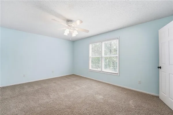 $425,000 | 9000 North Oregon Avenue, Kansas City, MO 64154