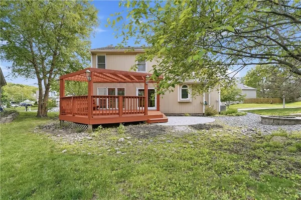 $425,000 | 9000 North Oregon Avenue, Kansas City, MO 64154