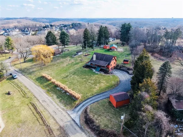 $549,900 | 637 Baur Drive, Wexford, PA 15090