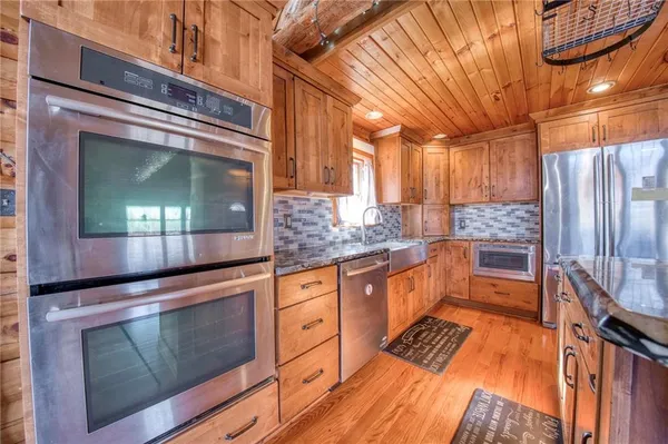 $549,900 | 637 Baur Drive, Wexford, PA 15090