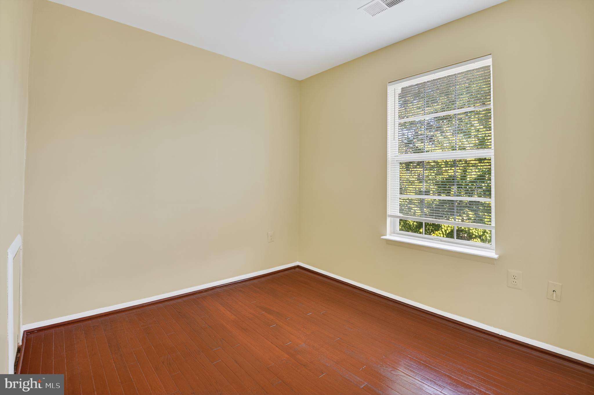 18314 Hallmark Court Gaithersburg, MD 20879 - Photo 15 of 26 an empty room with a window