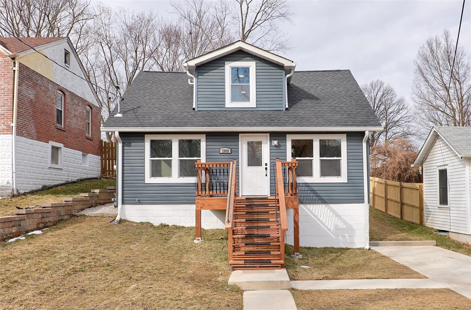 2969 Ridgeway Avenue St. Louis, MO 63114 - Photo 1 of 32 Gallery Image 1