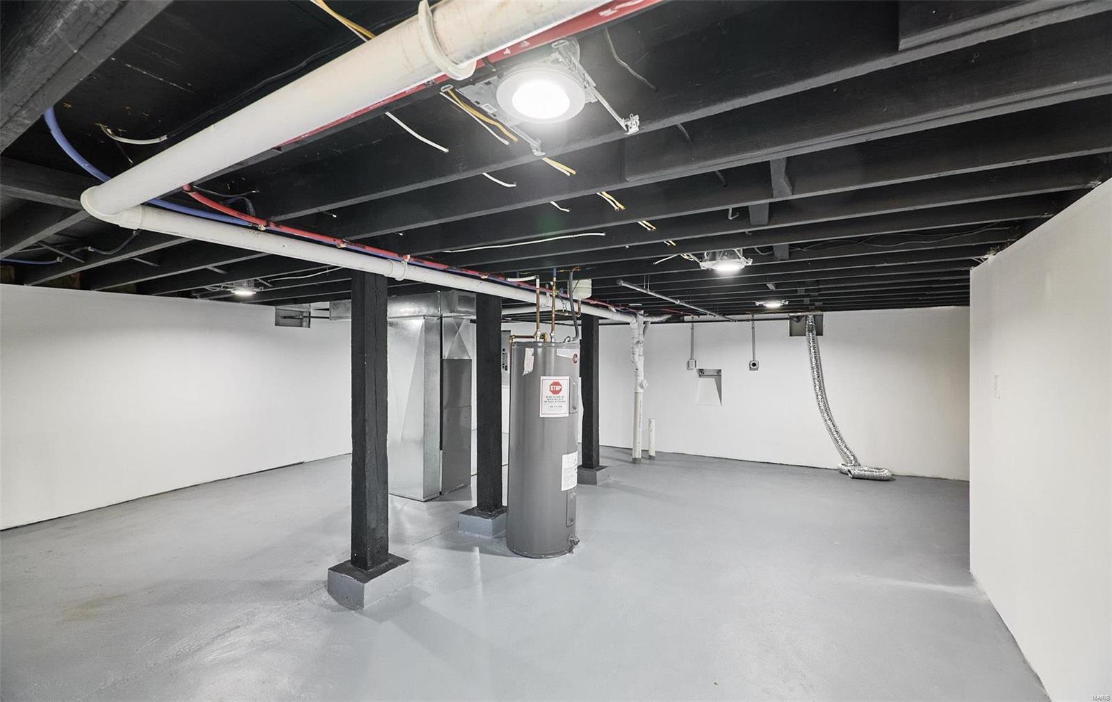 2969 Ridgeway Avenue St. Louis, MO 63114 - Photo 24 of 32 Gallery Image 24