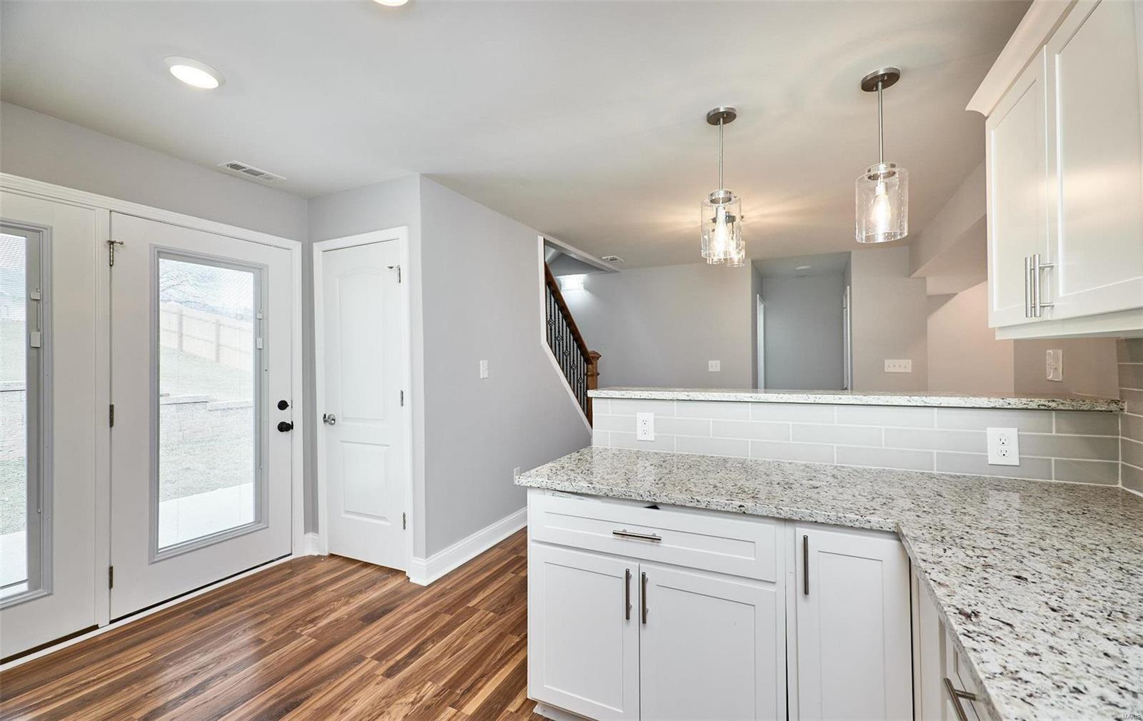 2969 Ridgeway Avenue St. Louis, MO 63114 - Photo 10 of 32 Gallery Image 10