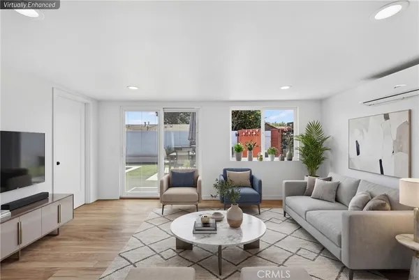 $925,000 | 3210 East Janice Street, Long Beach, CA 90805