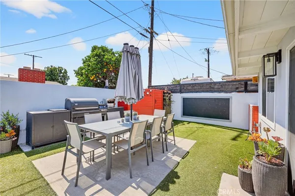 $925,000 | 3210 East Janice Street, Long Beach, CA 90805