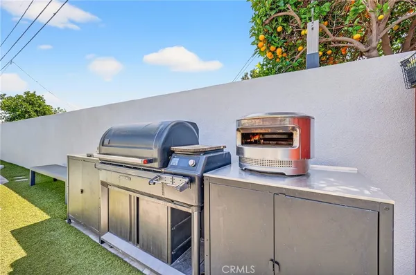 $925,000 | 3210 East Janice Street, Long Beach, CA 90805