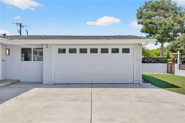 $925,000 | 3210 East Janice Street, Long Beach, CA 90805