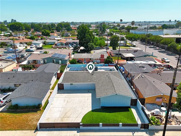 $925,000 | 3210 East Janice Street, Long Beach, CA 90805