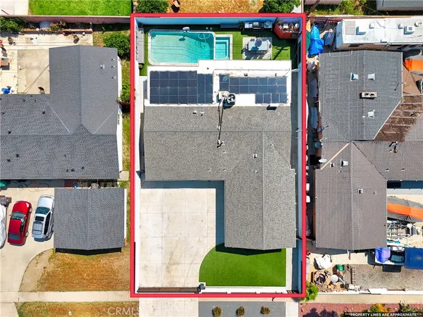 $925,000 | 3210 East Janice Street, Long Beach, CA 90805