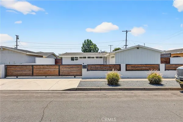 $925,000 | 3210 East Janice Street, Long Beach, CA 90805