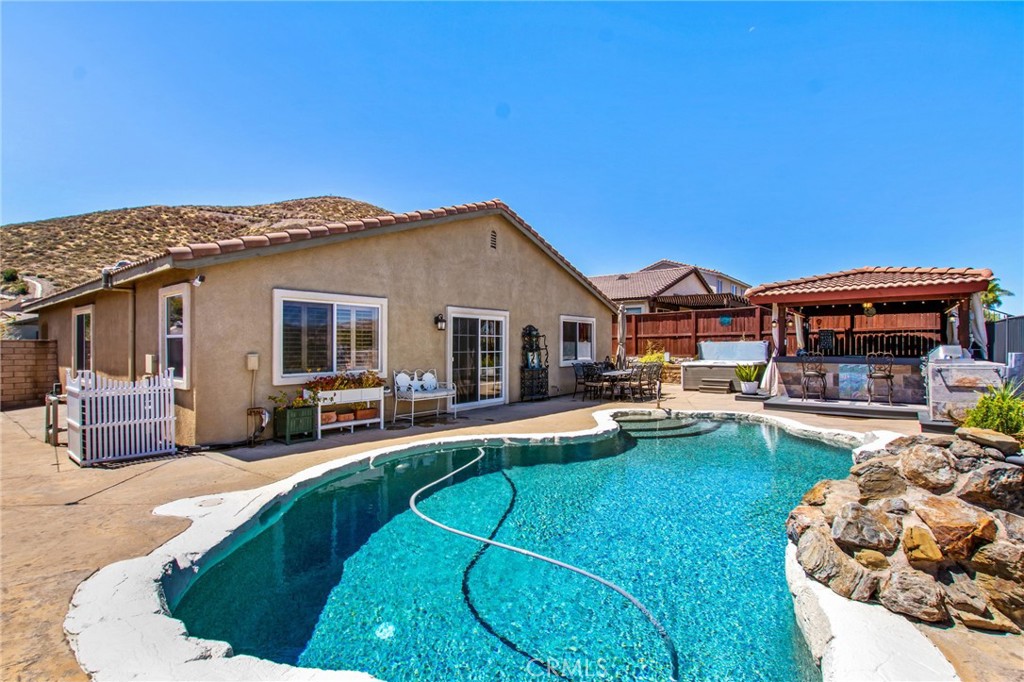 29341 Wildcat Canyon Road Menifee, CA 92587 - Photo 26 of 36 Salt Water Pool