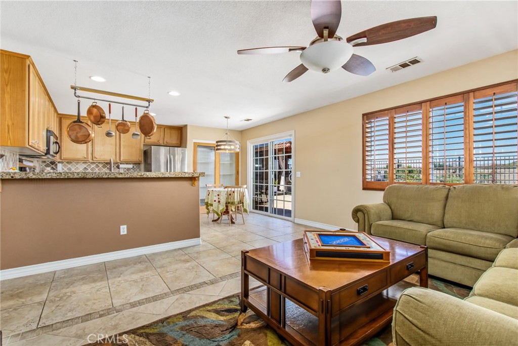 29341 Wildcat Canyon Road Menifee, CA 92587 - Photo 8 of 36 Family Room