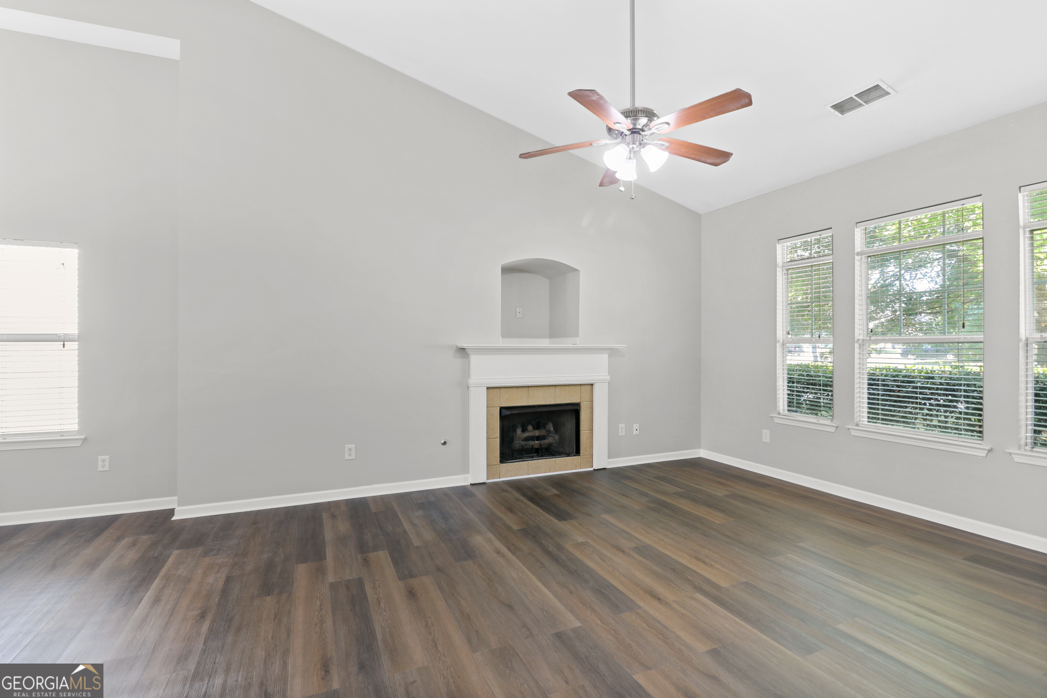 76 Camden Way Fairburn, GA 30213 - Photo 9 of 24