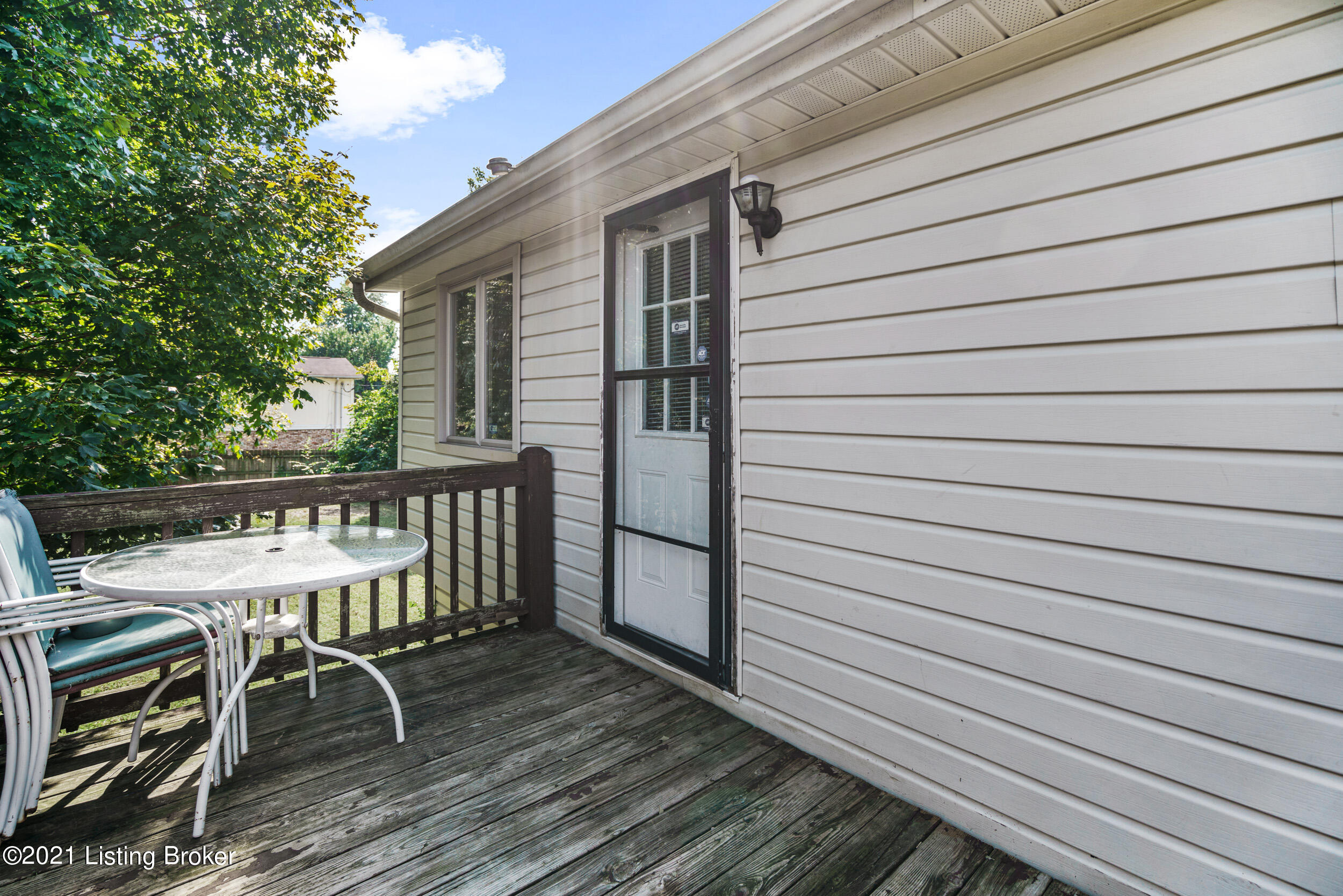 3501 Pirogue Road Louisville, KY 40299 - Photo 8 of 31 3501 Pirogue Road-08