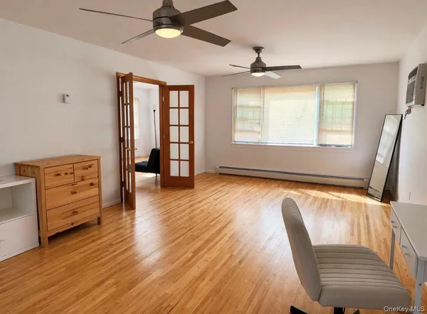 $6,250 | 8 Tobi Lane, East Setauket, NY 11733