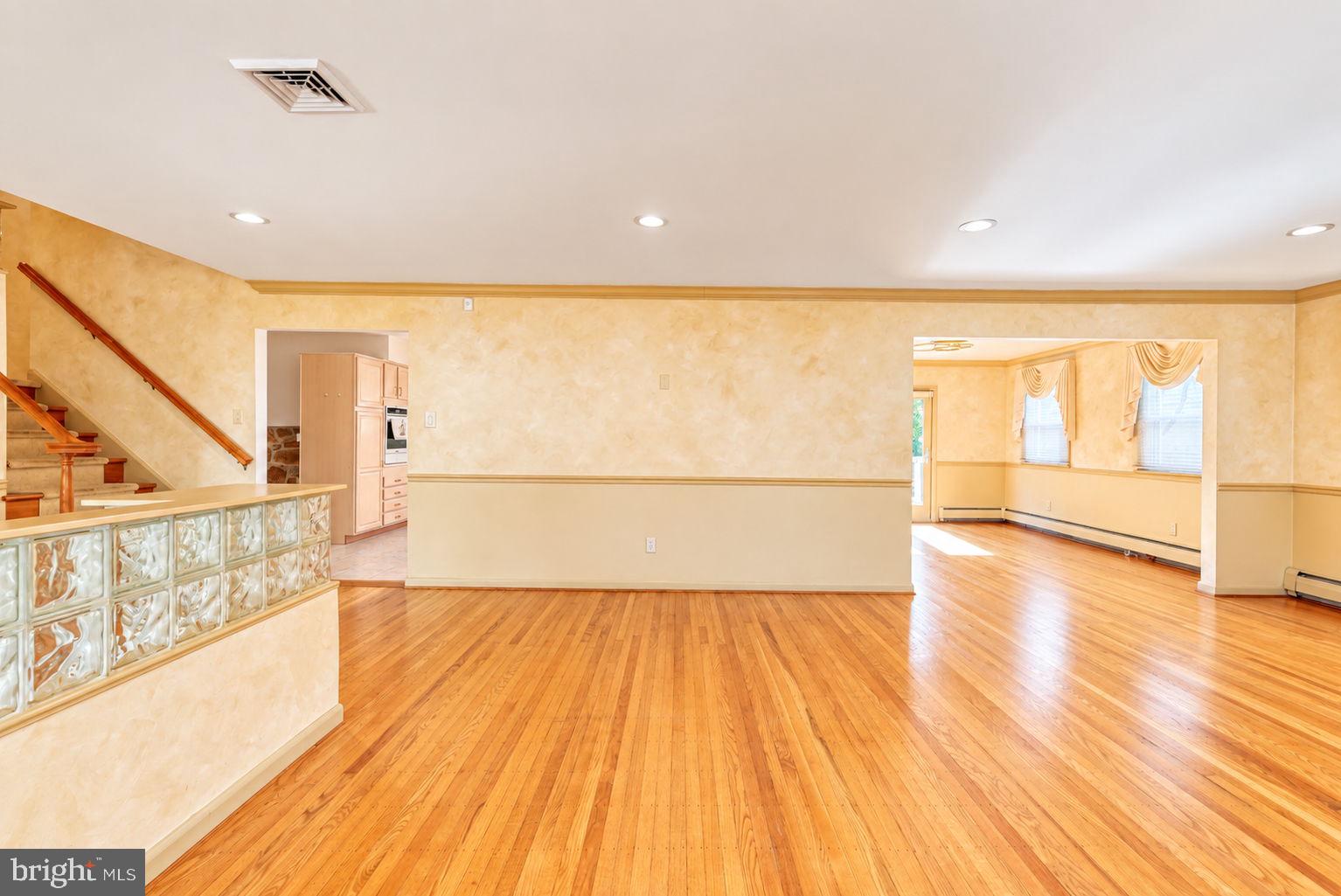2206 Fulmer Street Philadelphia, PA 19115 - Photo 24 of 57 Gallery Image 24