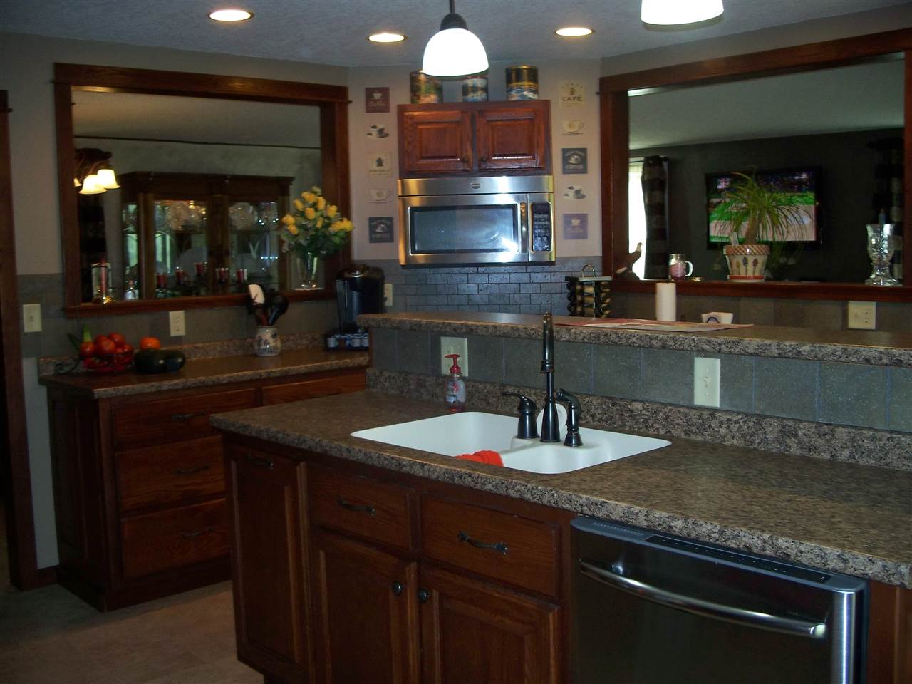 44 Homestead Drive Decatur, IN 46733 - Photo 4 of 17