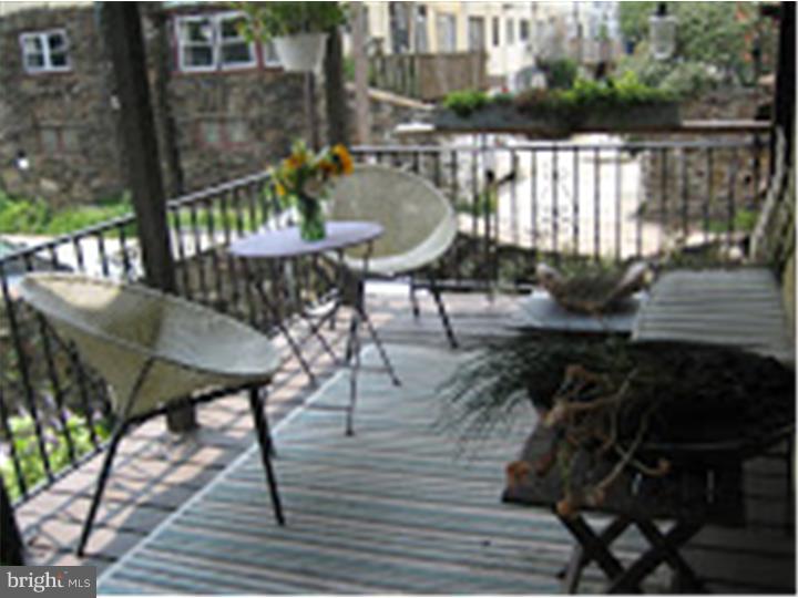 144 Edgehill Road Bala Cynwyd, PA 19004 - Photo 21 of 24 Deck