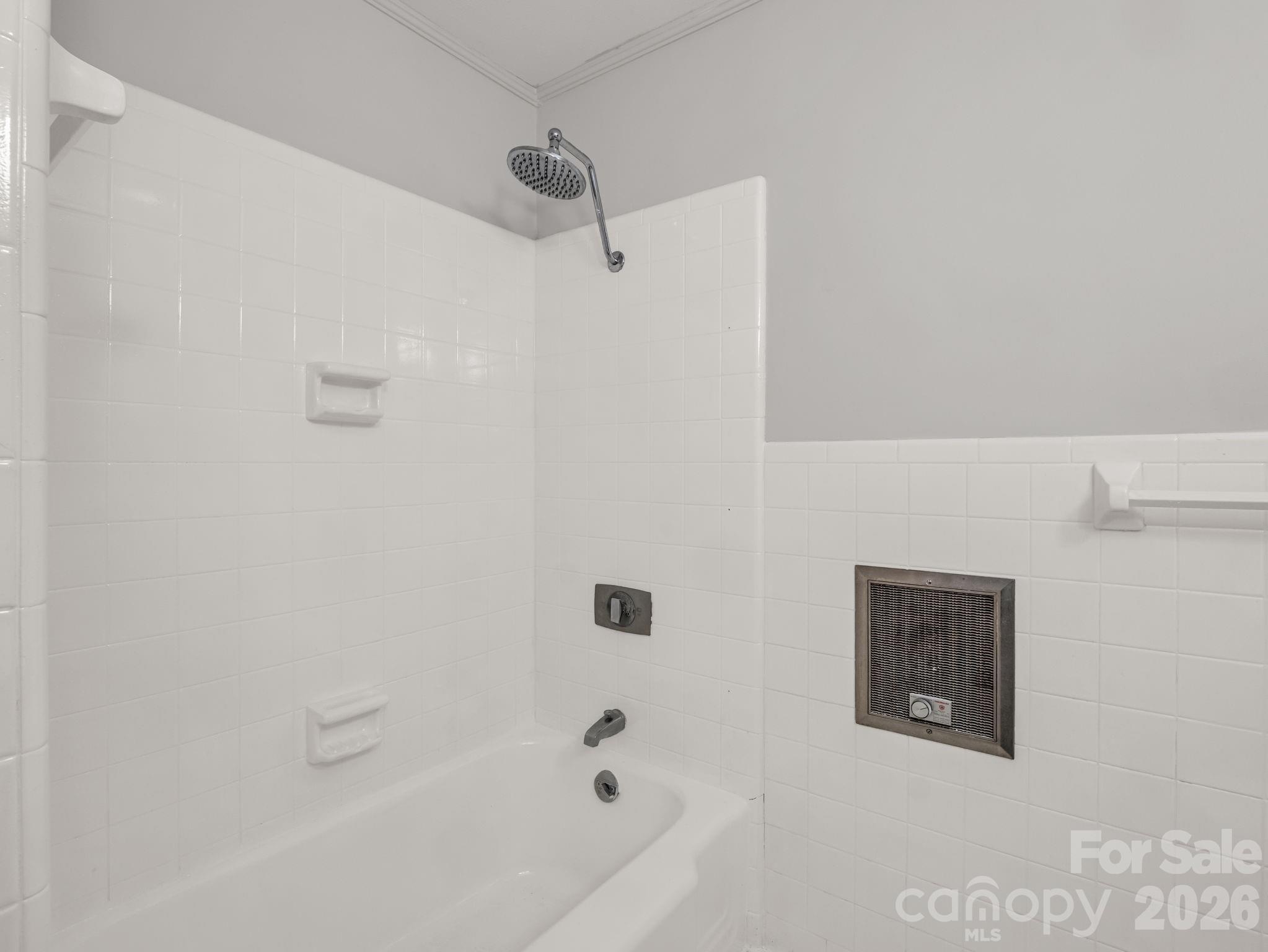 117 Hummingbird Lane Columbus, NC 28722 - Photo 32 of 32 a bathroom with a bathtub