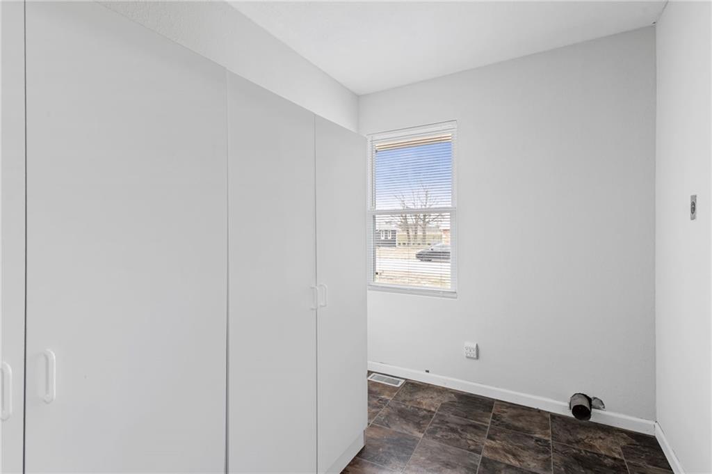 605 East Maple Street Archie, MO 64725 - Photo 17 of 39