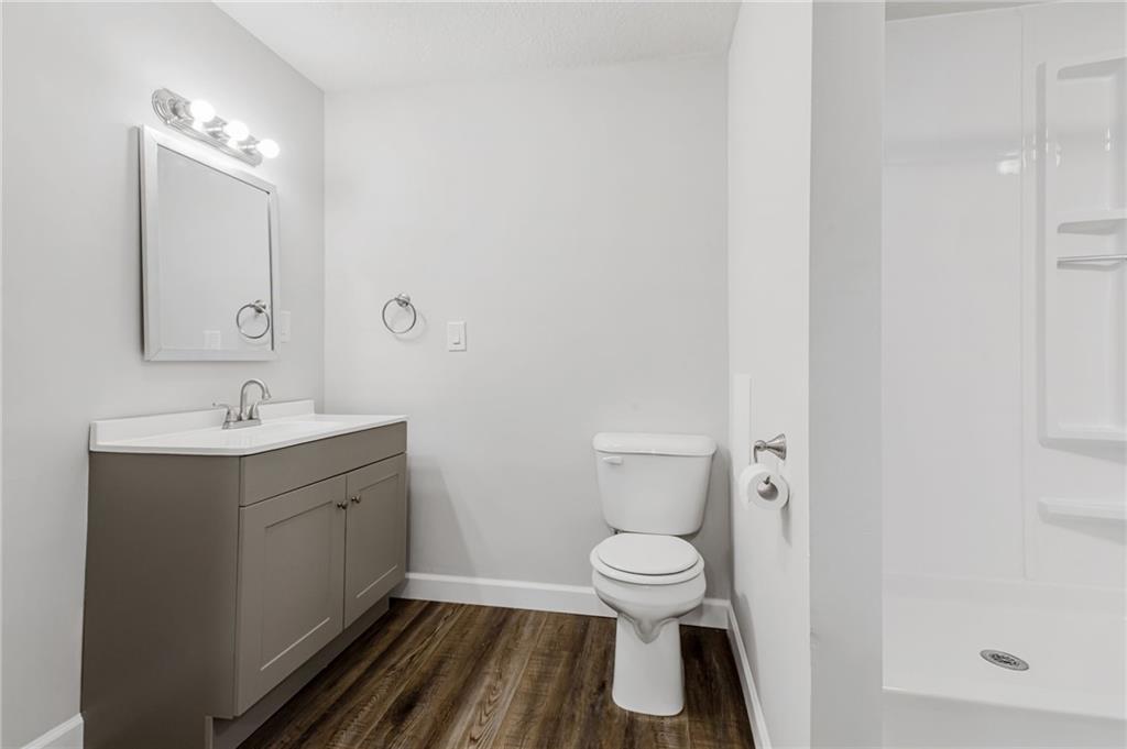 605 East Maple Street Archie, MO 64725 - Photo 33 of 39