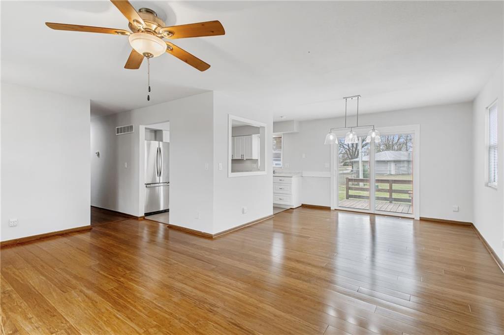 605 East Maple Street Archie, MO 64725 - Photo 5 of 39