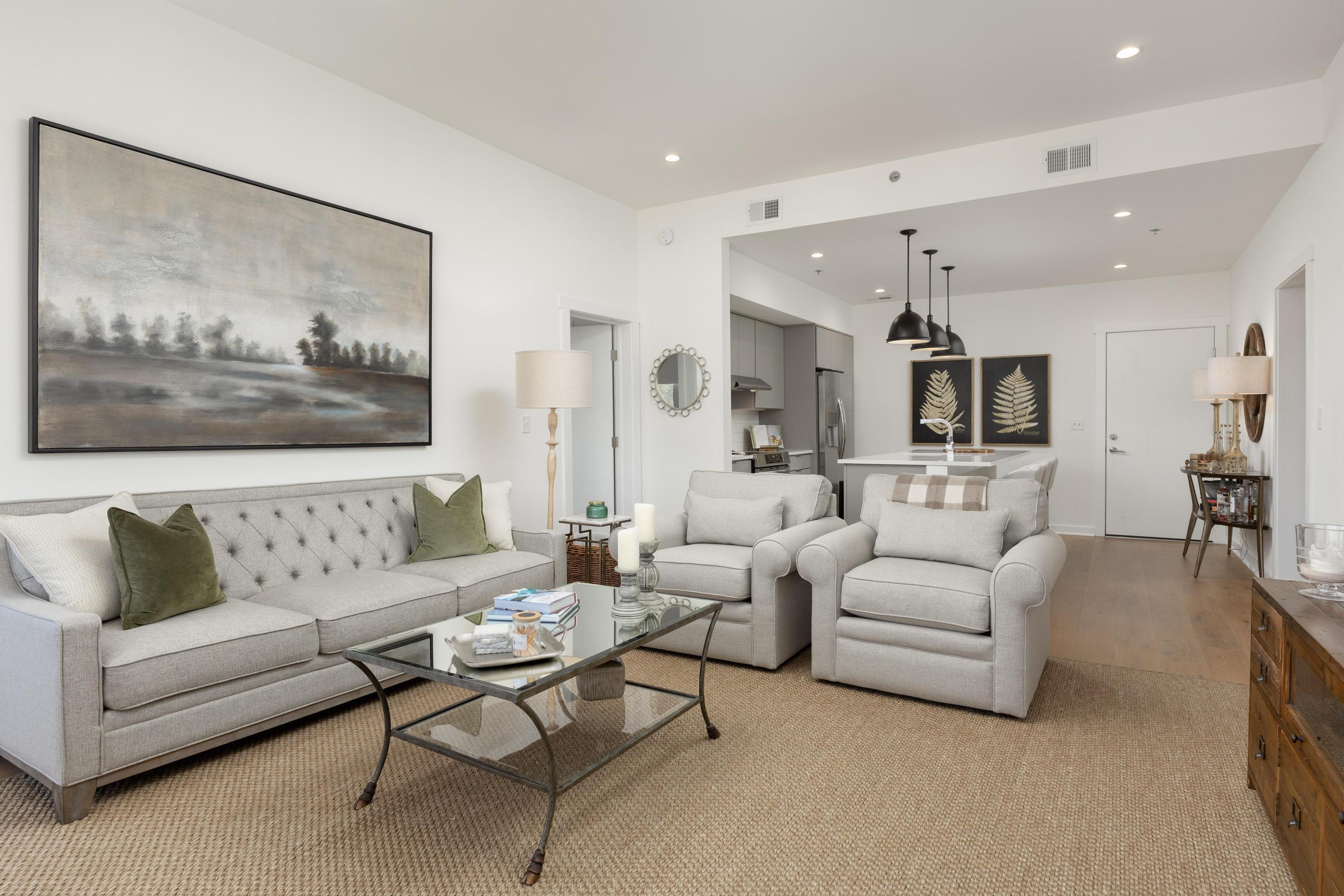 411 Fairpoint Street, Unit 208 Chattanooga, TN 37405 - Photo 8 of 28 2024_02_February_411_Fairpoint_St_Unit_2