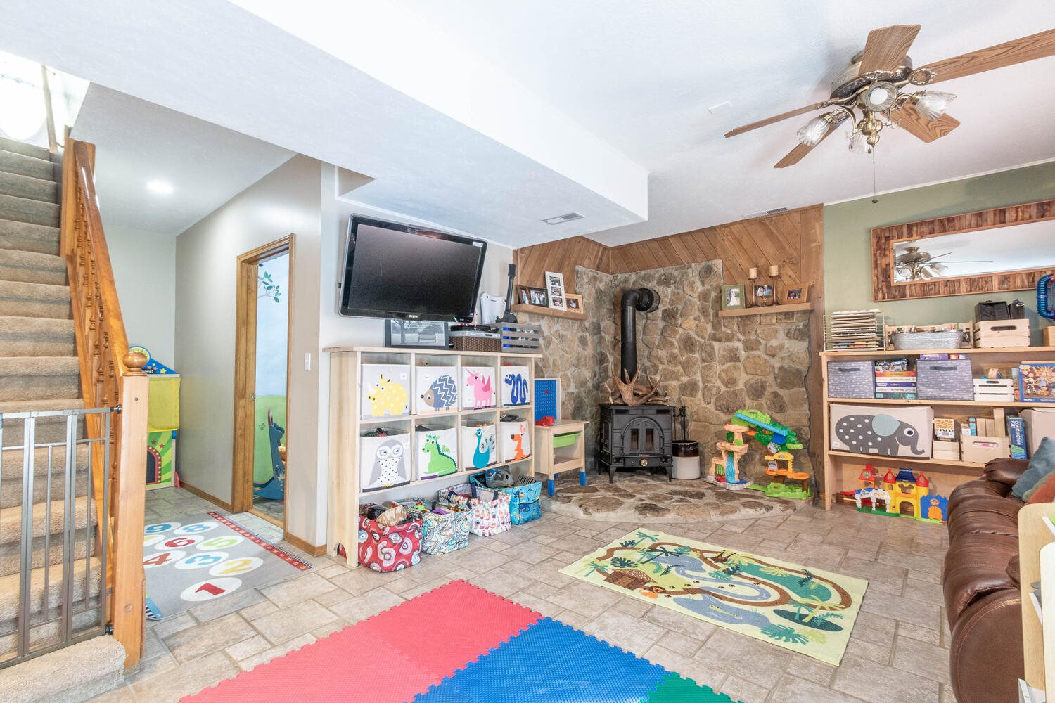 10654 East Dobson Road Bloomfield, IN 47424 - Photo 17 of 35