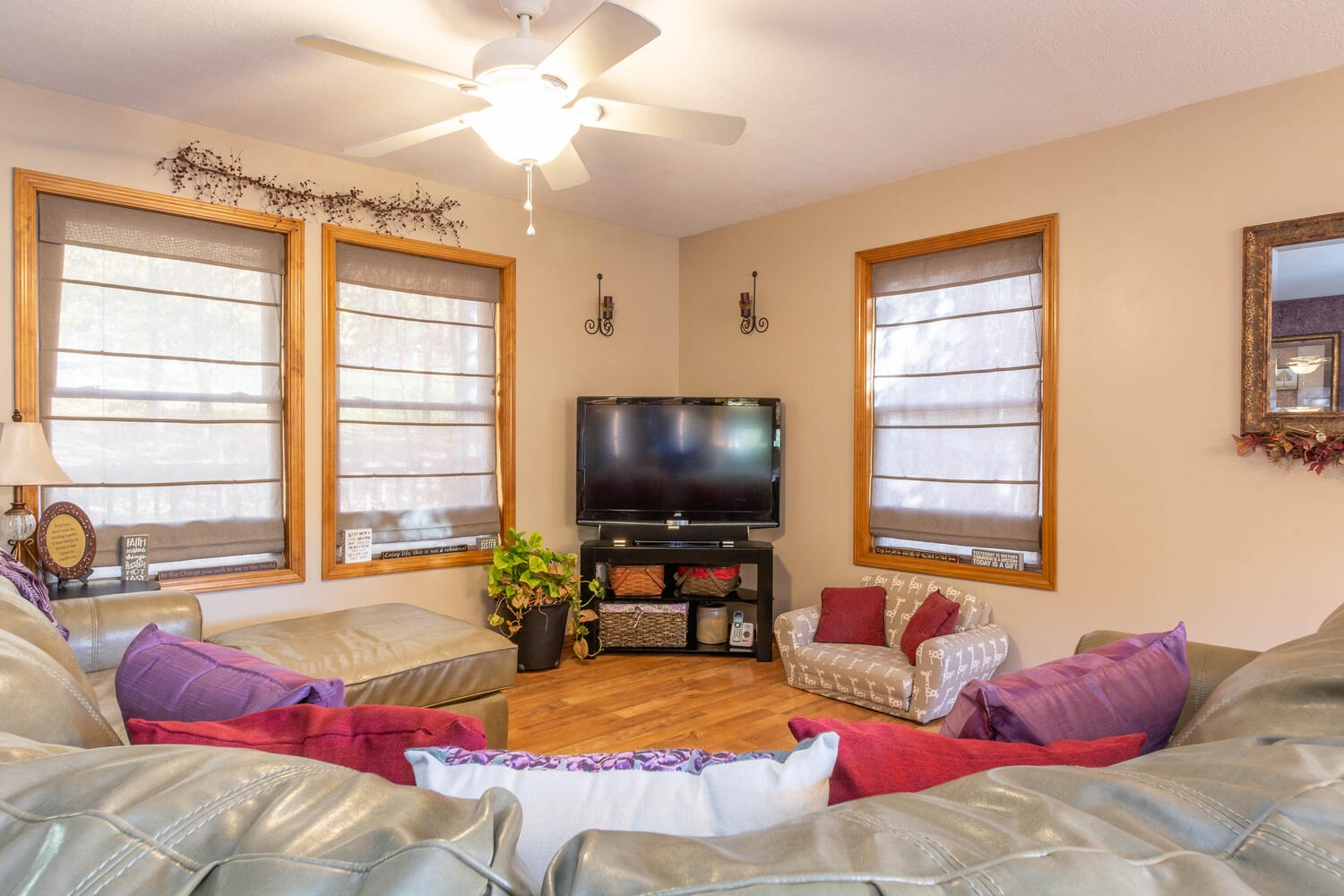 10654 East Dobson Road Bloomfield, IN 47424 - Photo 6 of 35