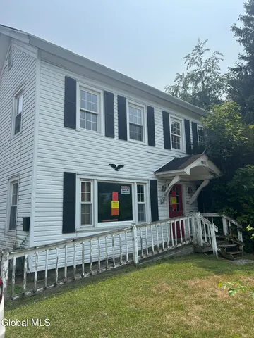 $129,900 | 180 South Main Street, Mechanicville, NY 12118