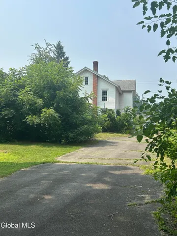 $129,900 | 180 South Main Street, Mechanicville, NY 12118