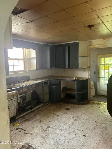 $129,900 | 180 South Main Street, Mechanicville, NY 12118