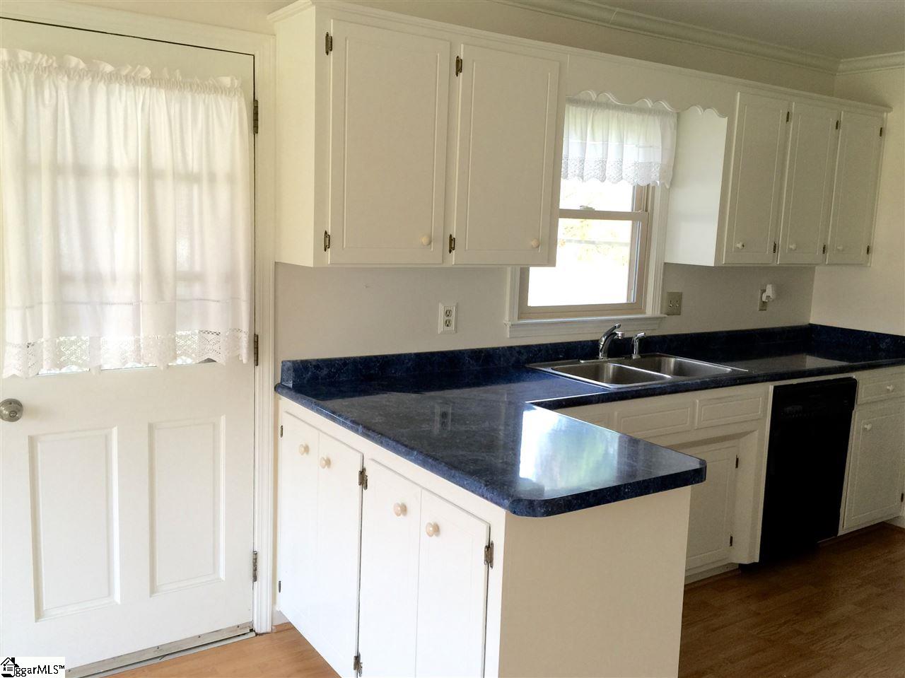 109 State Rd S-42-9281 Moore, SC 29369 - Photo 11 of 28 Gallery Image 11