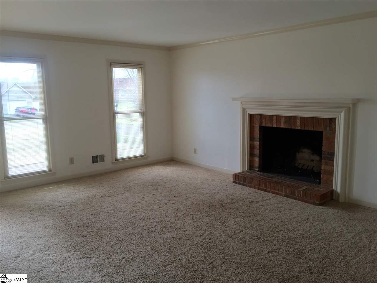 109 State Rd S-42-9281 Moore, SC 29369 - Photo 3 of 28 Gallery Image 3