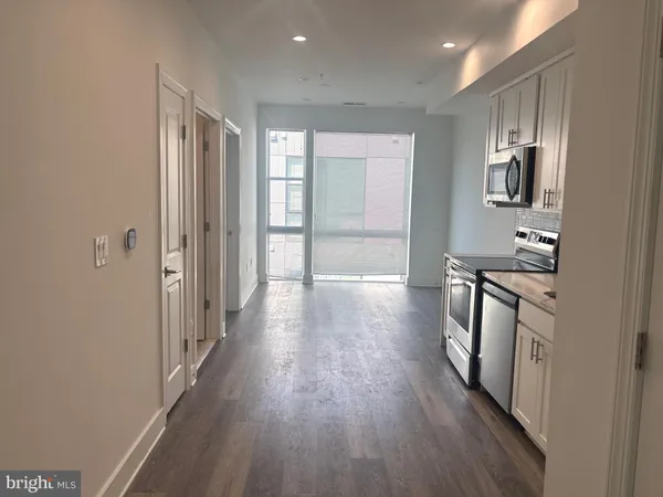 $3,800 | 818 Bladensburg Road Northeast, Unit 404, Washington, DC 20002