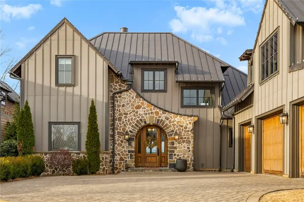 $2,599,000 | 168 Settlement Vlg Drive, Sunset, SC 29685
