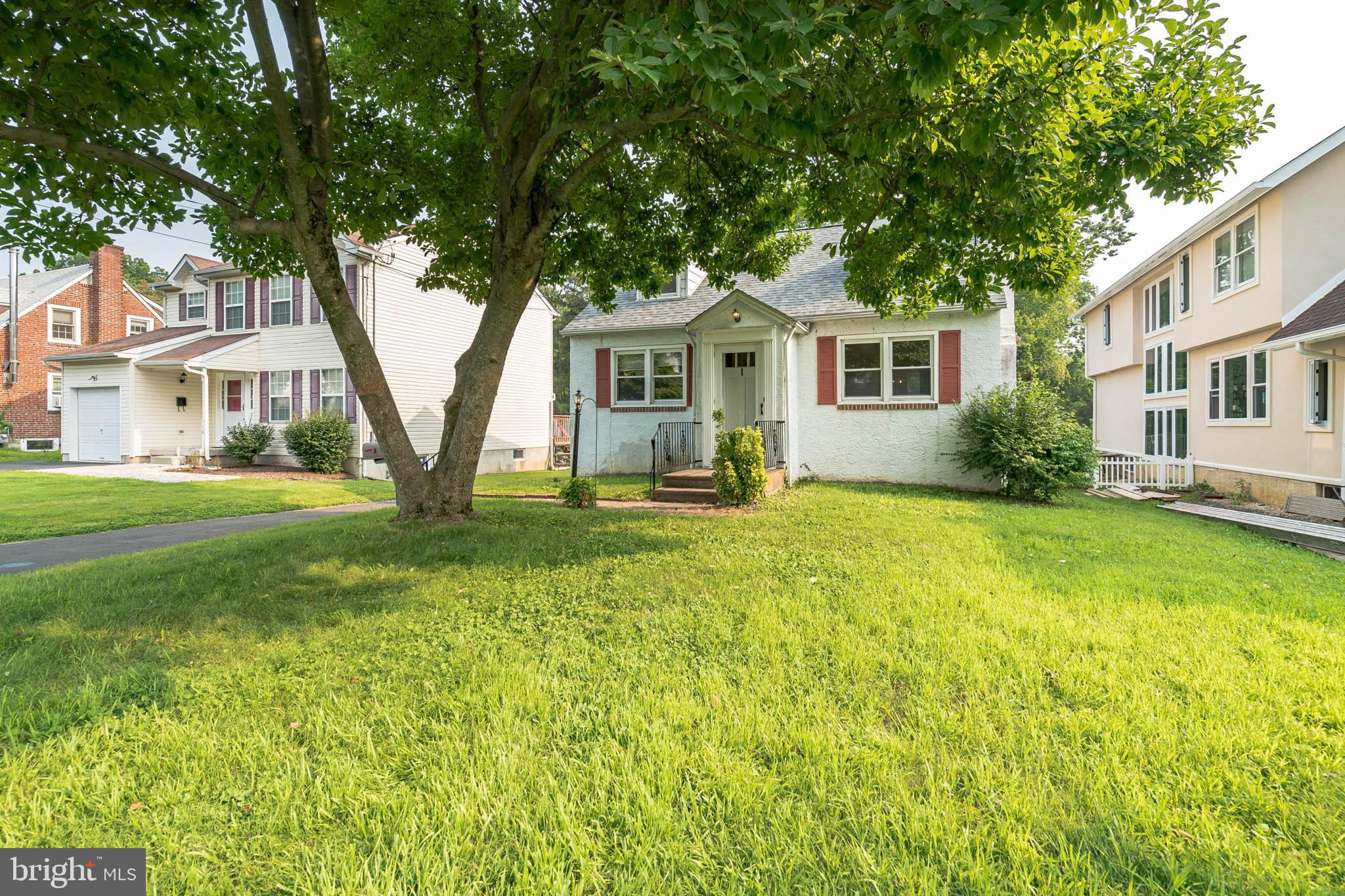 112 Crooked Billet Road Hatboro, PA 19040 - Photo 1 of 28 Front Exterior
