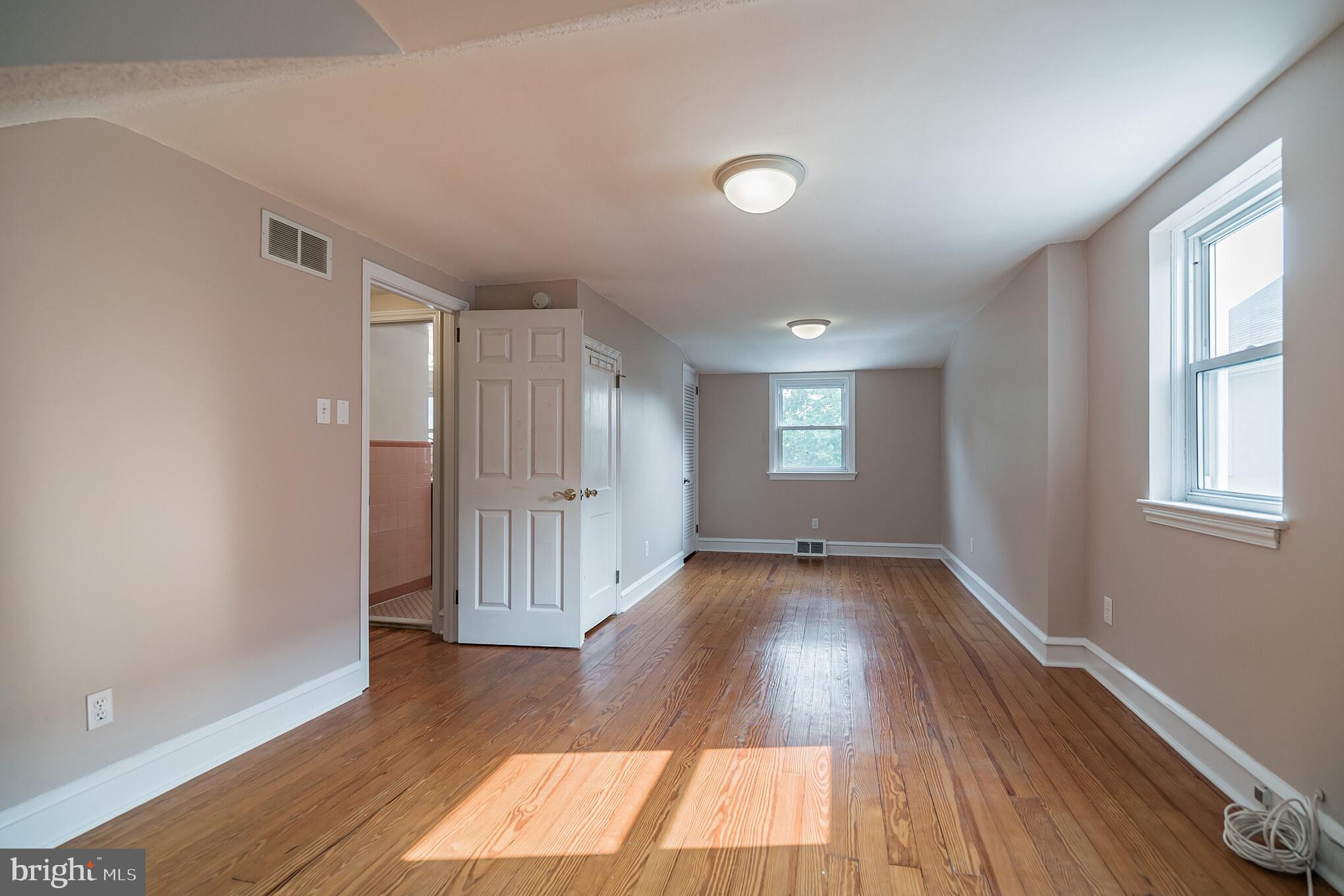 112 Crooked Billet Road Hatboro, PA 19040 - Photo 17 of 28 Second Bedroom
