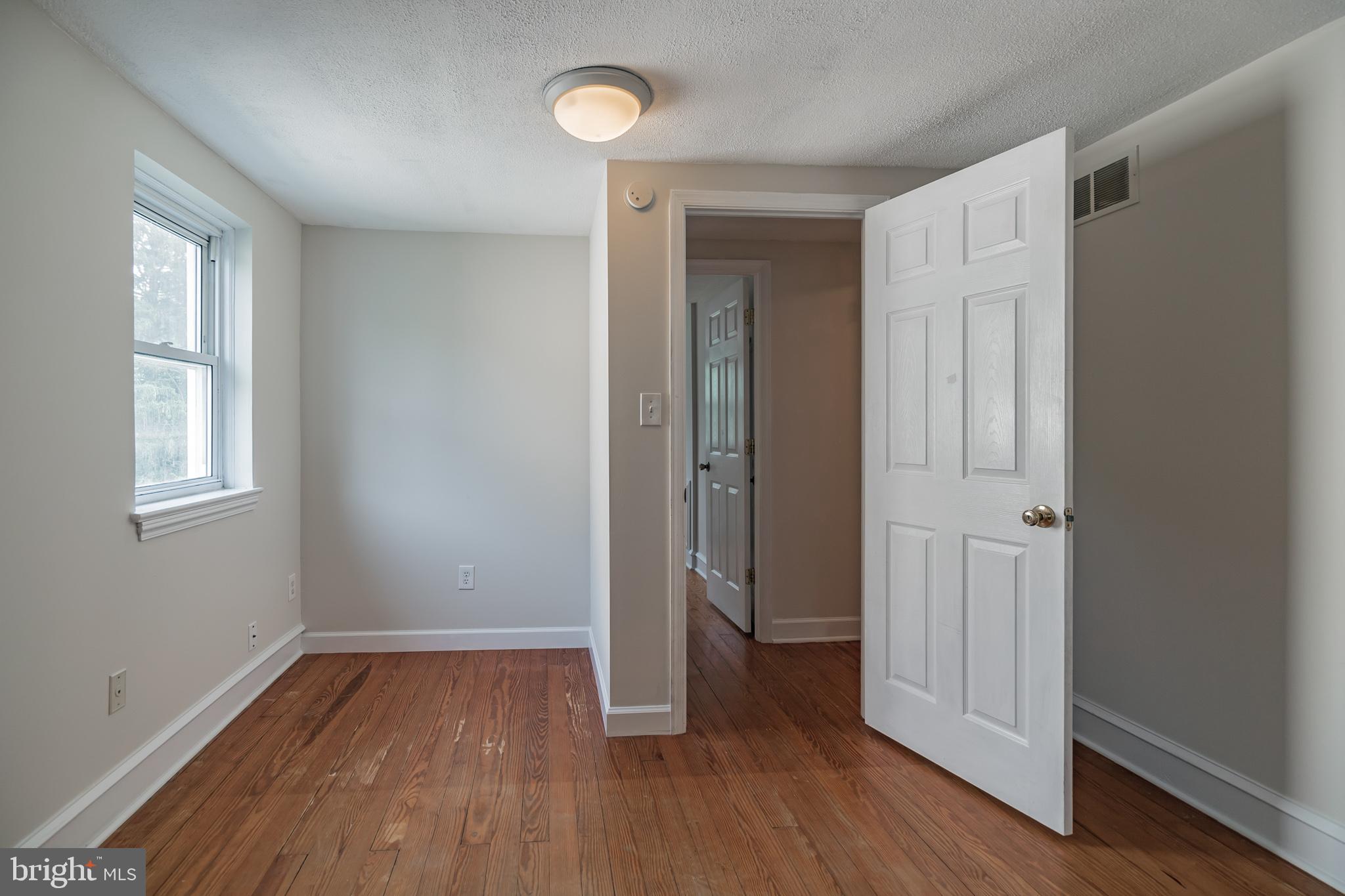 112 Crooked Billet Road Hatboro, PA 19040 - Photo 19 of 28 Third Bedroom