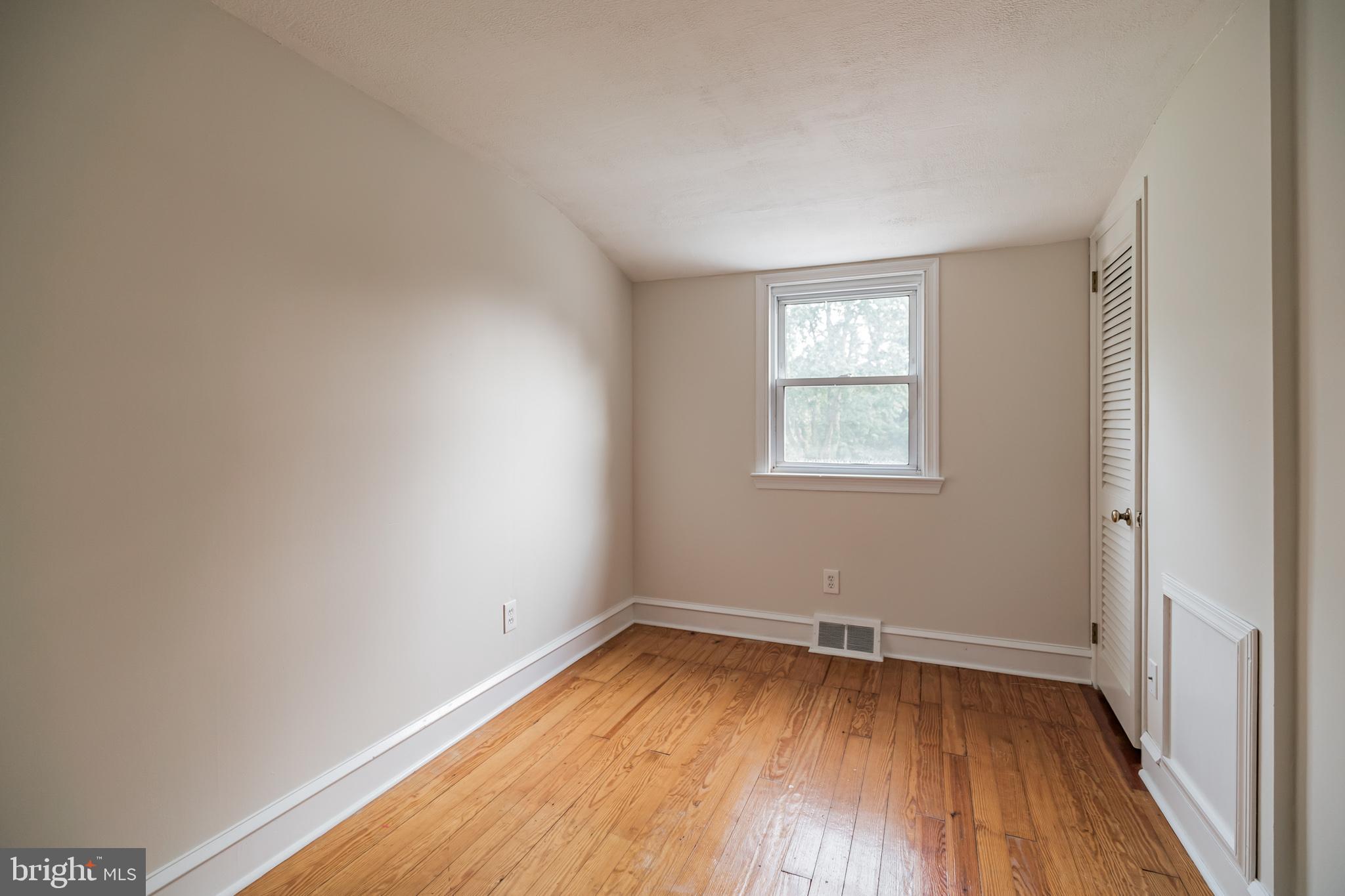112 Crooked Billet Road Hatboro, PA 19040 - Photo 20 of 28 Fourth Bedroom