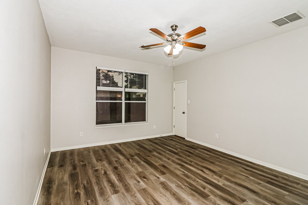 7818 Yaupon Ranch Court Cypress, TX 77433 - Photo 10 of 17