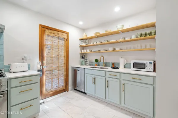 $2,000 | 2514 Acorn Hill Avenue, Beaufort, SC 29902
