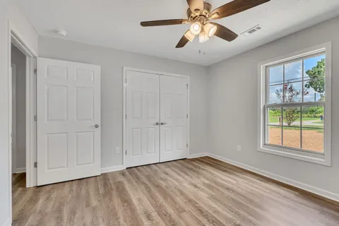 $335,000 | 393 Flowertown Road, Normandy, TN 37360