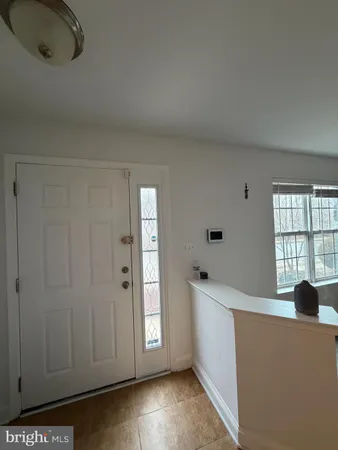 a view of empty room with window