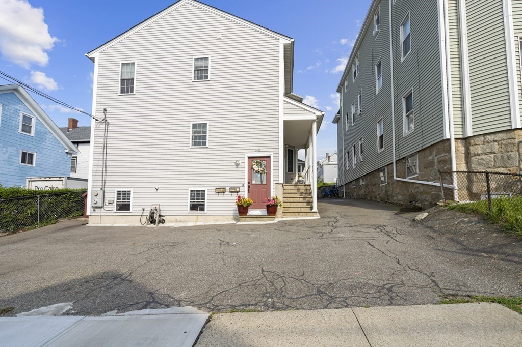 140 Grant Street Fall River, MA 02721 - Photo 2 of 42