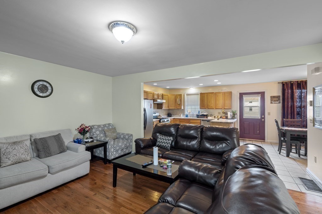 140 Grant Street Fall River, MA 02721 - Photo 26 of 42
