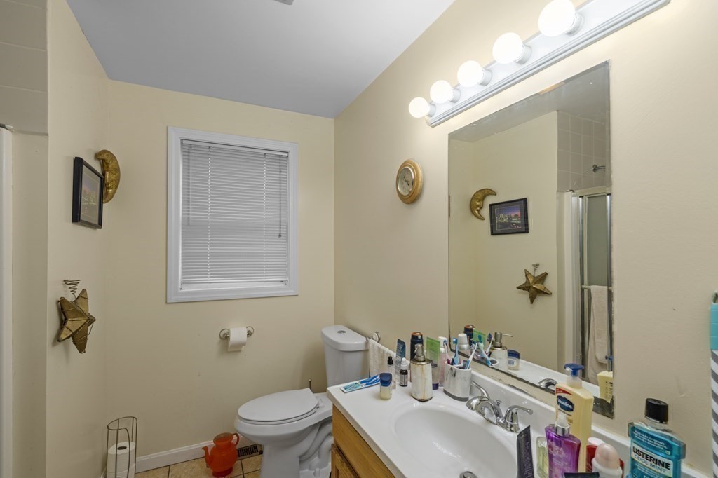 140 Grant Street Fall River, MA 02721 - Photo 28 of 42