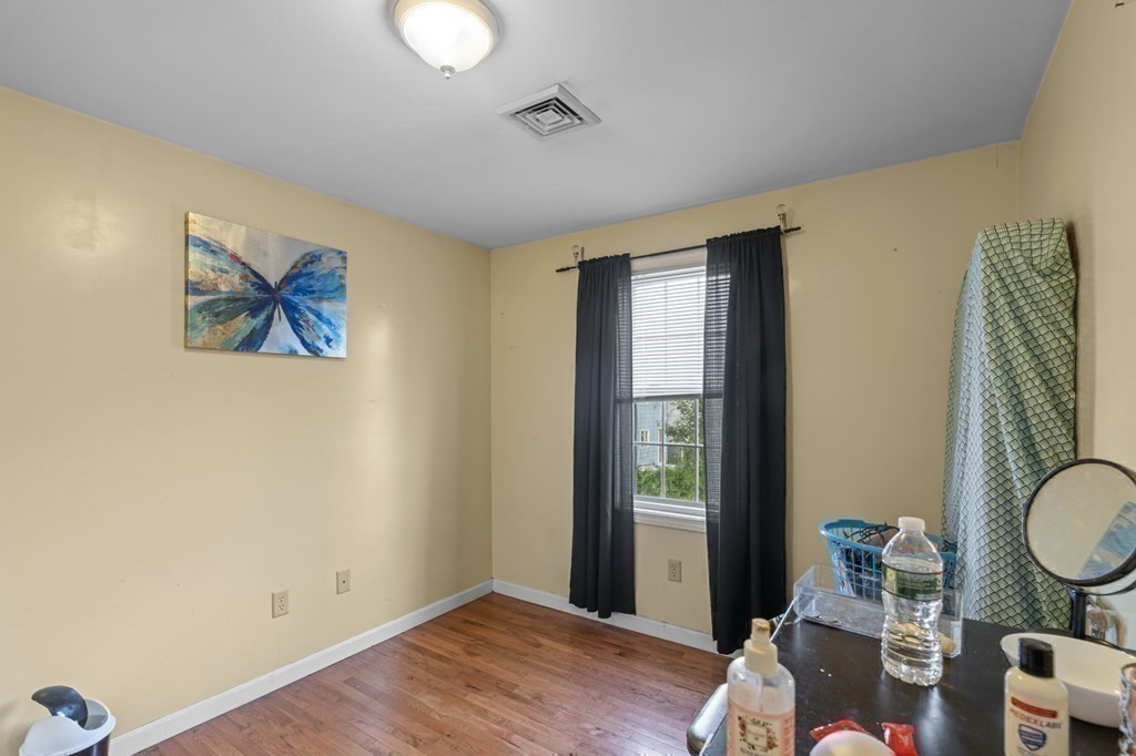 140 Grant Street Fall River, MA 02721 - Photo 30 of 42