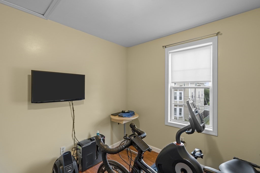 140 Grant Street Fall River, MA 02721 - Photo 36 of 42